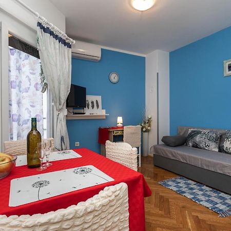Apartmán Blue Sky Baska Exteriér fotografie